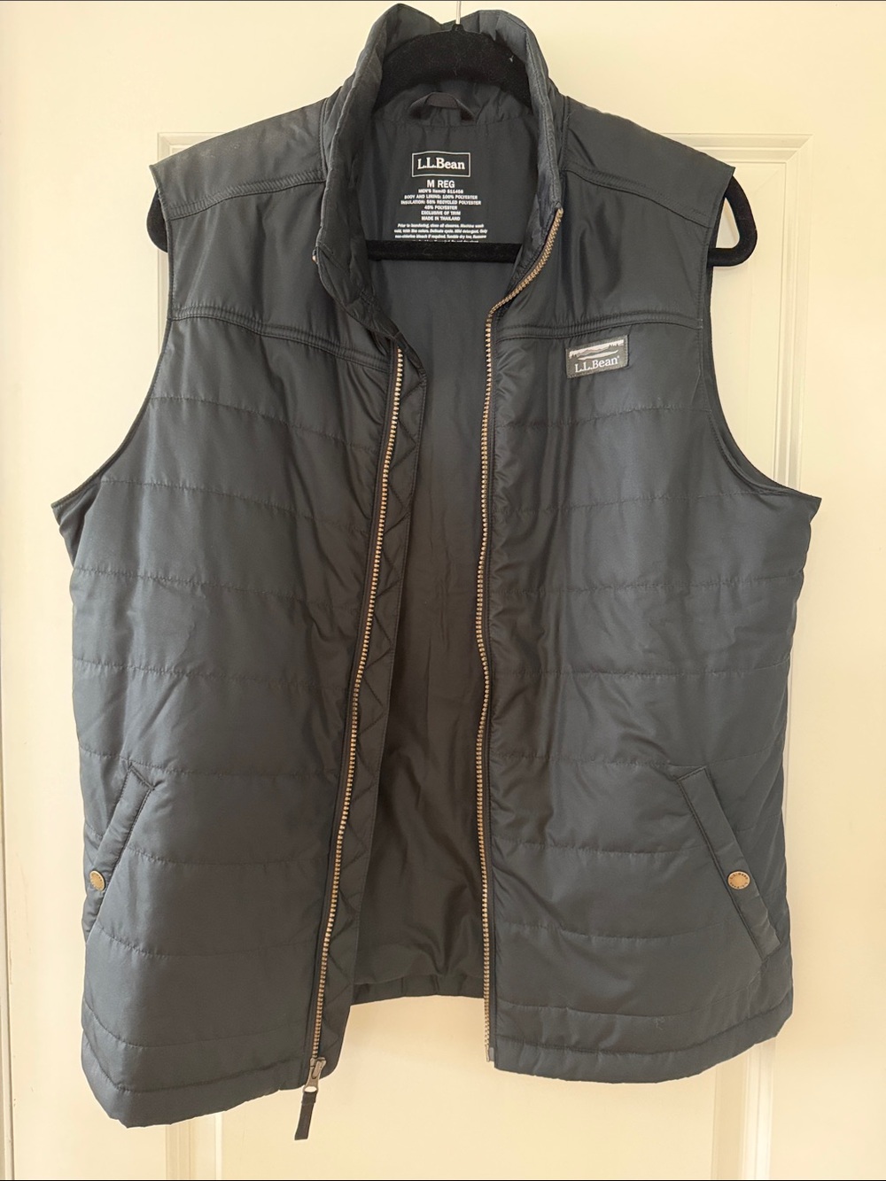 L.L.Bean Men’s Insulated Puffer Vest – Black – Size Medium Regular